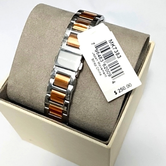 Michael Kors Janelle Women's Pave Crystal Watch MK Logo Dial Rose Gold Silver - Picture 5 of 6